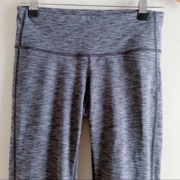 Athleta Elation Cropped Yoga Leggings in‎ Heather Grey, Workout Tights, Size XS - Picture 2 of 11